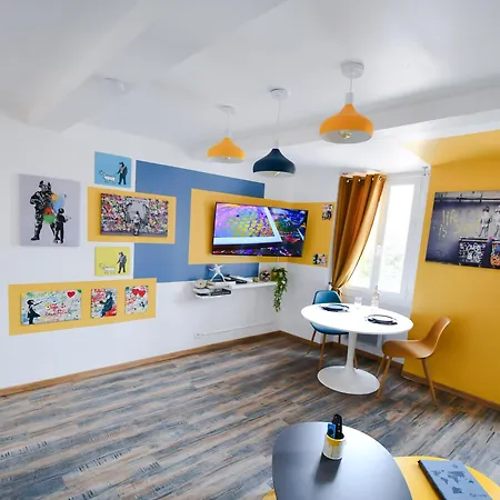 Apartment Le Banksy La Seyne-sur-Mer